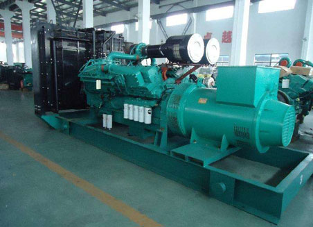 夹江800kw康明斯柴油发电机组图片 夹江800kw康明斯柴油发电机组图片